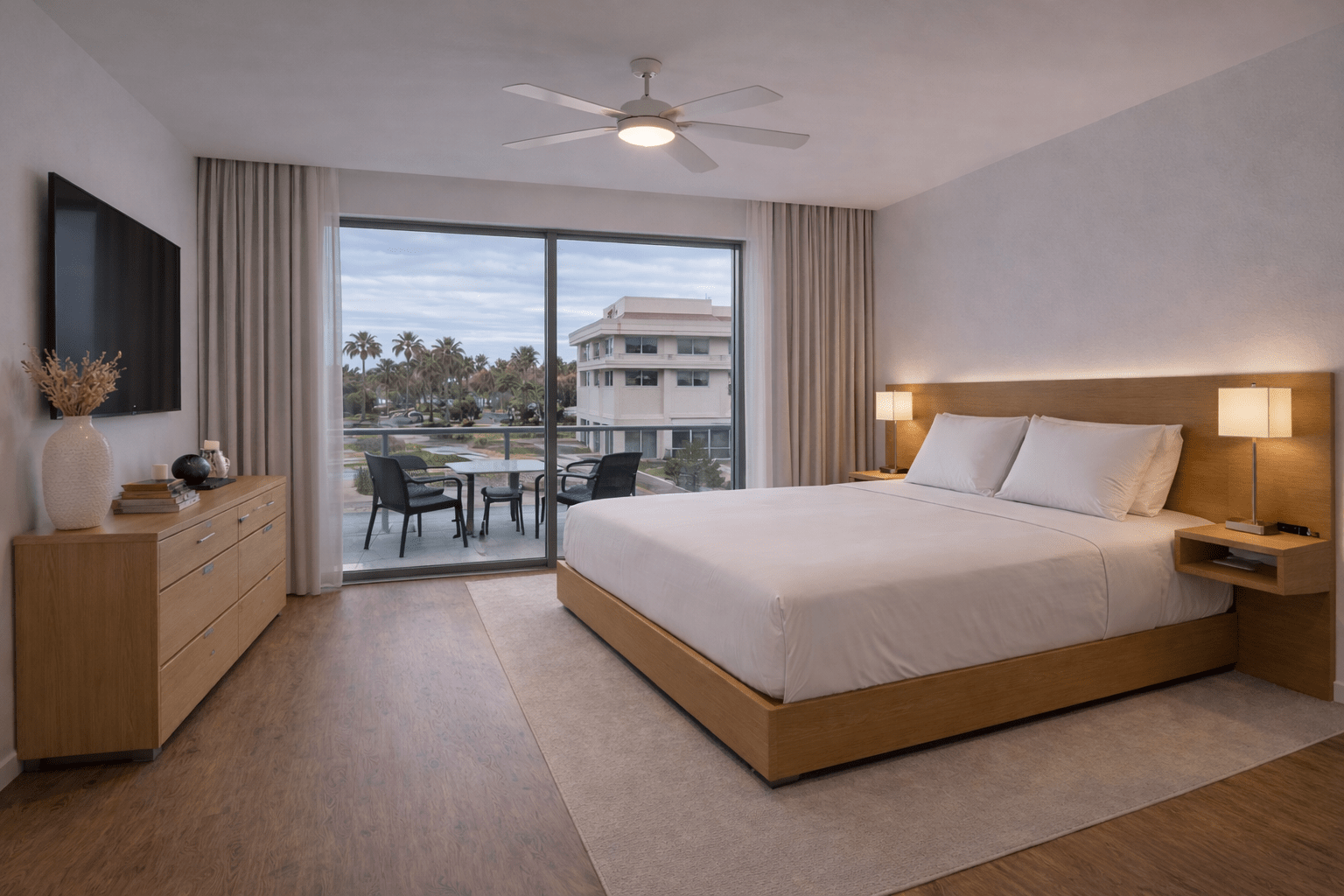 2 King Bedroom Corner Suite Lower Floor